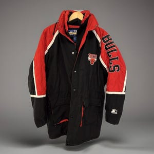 Starter Jacket Chicago Bulls Size L NBA Retro Vintage Bulls JACKET 23 Jordan 90s