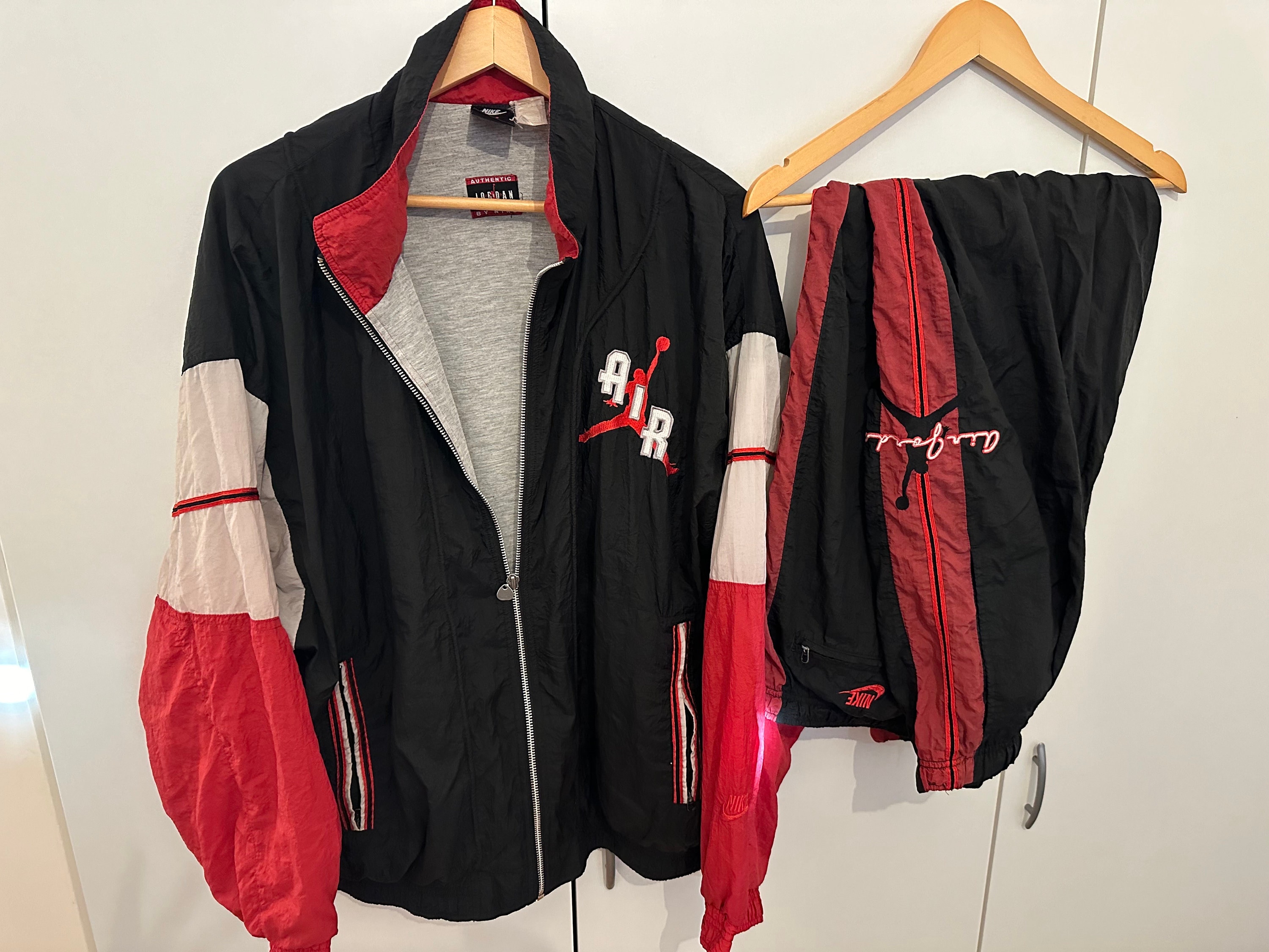 Nike Air Jordan Tracksuit Size XL Nike Air Jacket Flight Nike Air Jordan Tracksuit Size XL Nike Air Jacket Flight