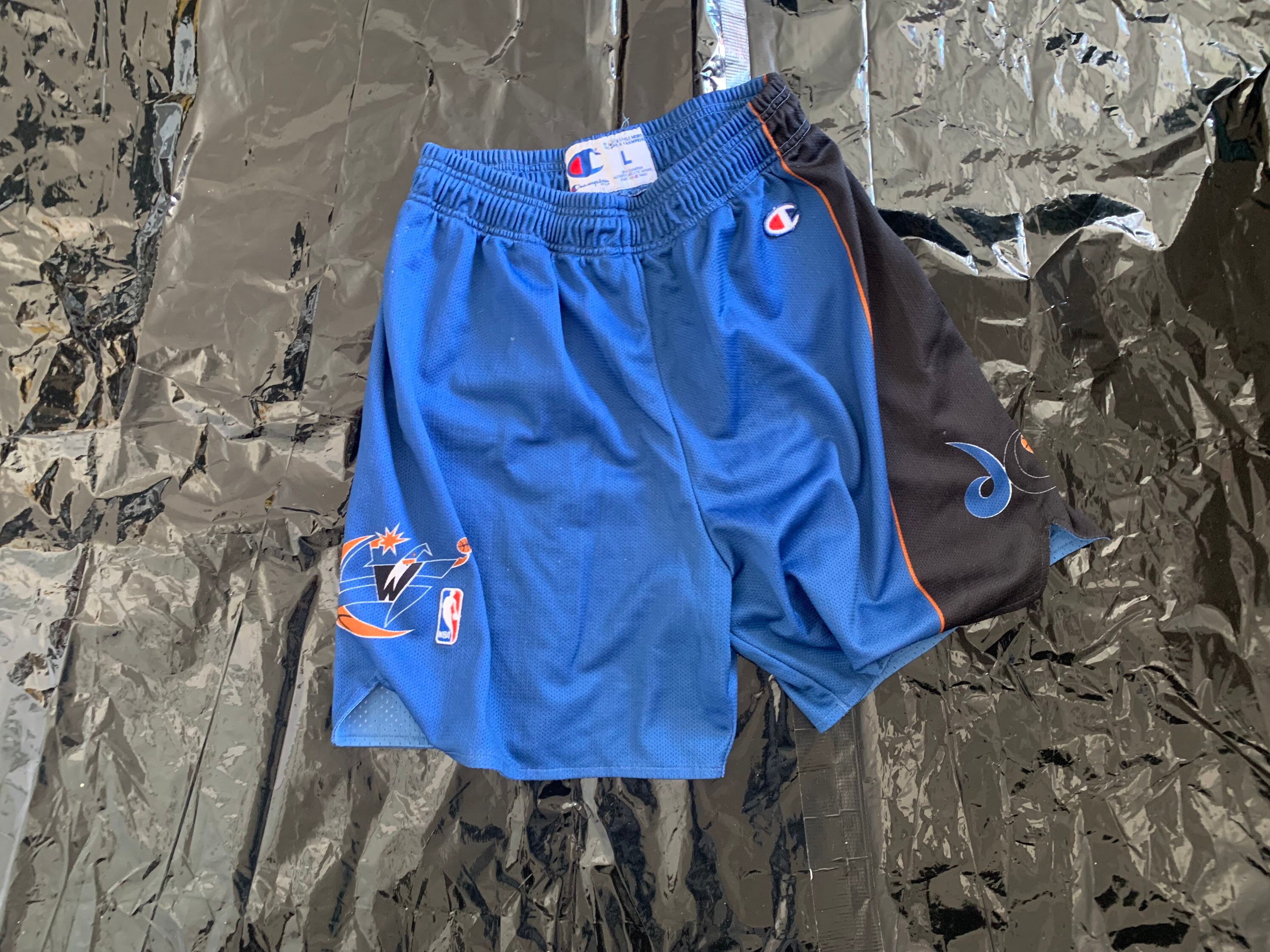 Vintage Charlotte Hornets Champion Shorts Size 32-34