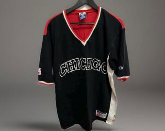 Chicago Bulls Vintage 90s Champion Warm up Shooting Shirt - NBA