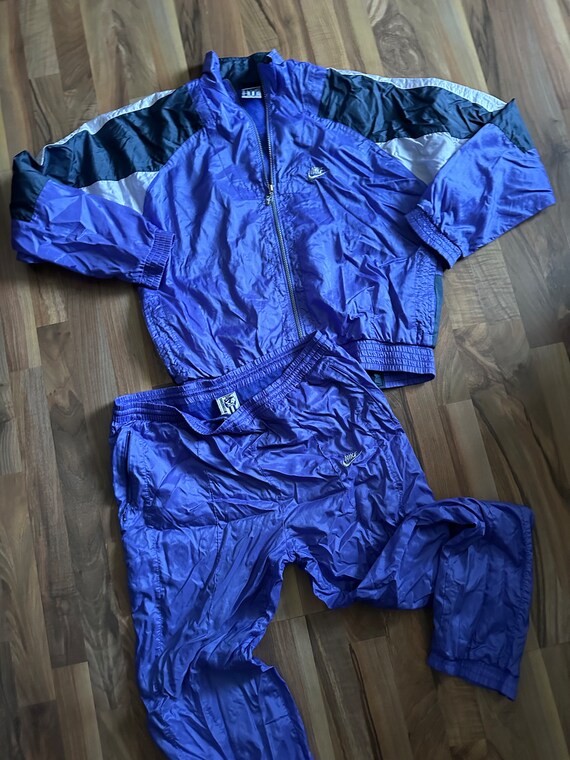 Nike air shop jogging suit