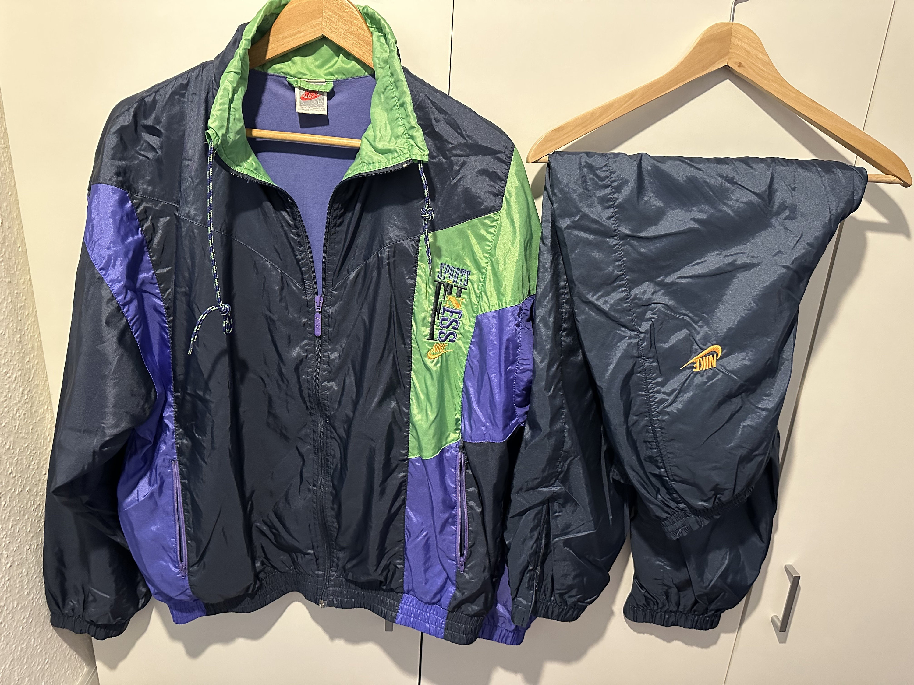 Nike vintage tracksuit