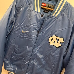 Nike jacket North Carolina Size M-L Retro Vintage NORTH CAROLINA Jacket image 3