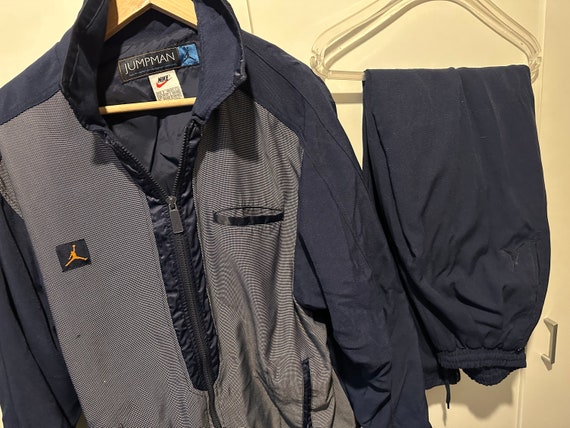 Nike air jordan tracksuit deals