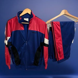 Adidas tracksuit size S-M retro vintage tracksuit Adidas 90s