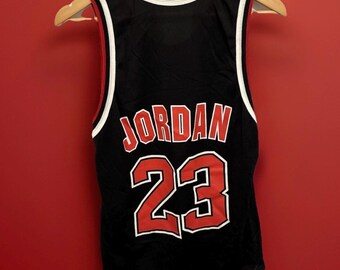Champion Jersey Chicago Bulls Size M 40 NBA Michael Jordan 23