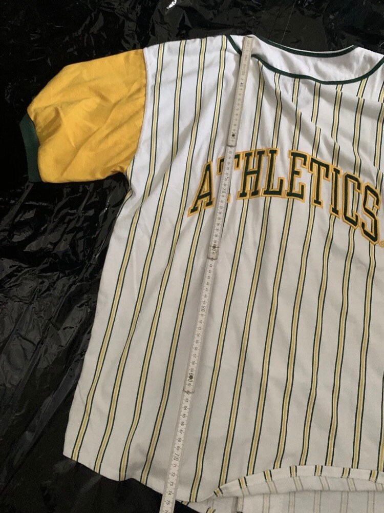 Starter Baseball Jersey Oakland Athletics A's Size L Retro Starter Baseball Jersey Oakland Athletics A's Size L Retro