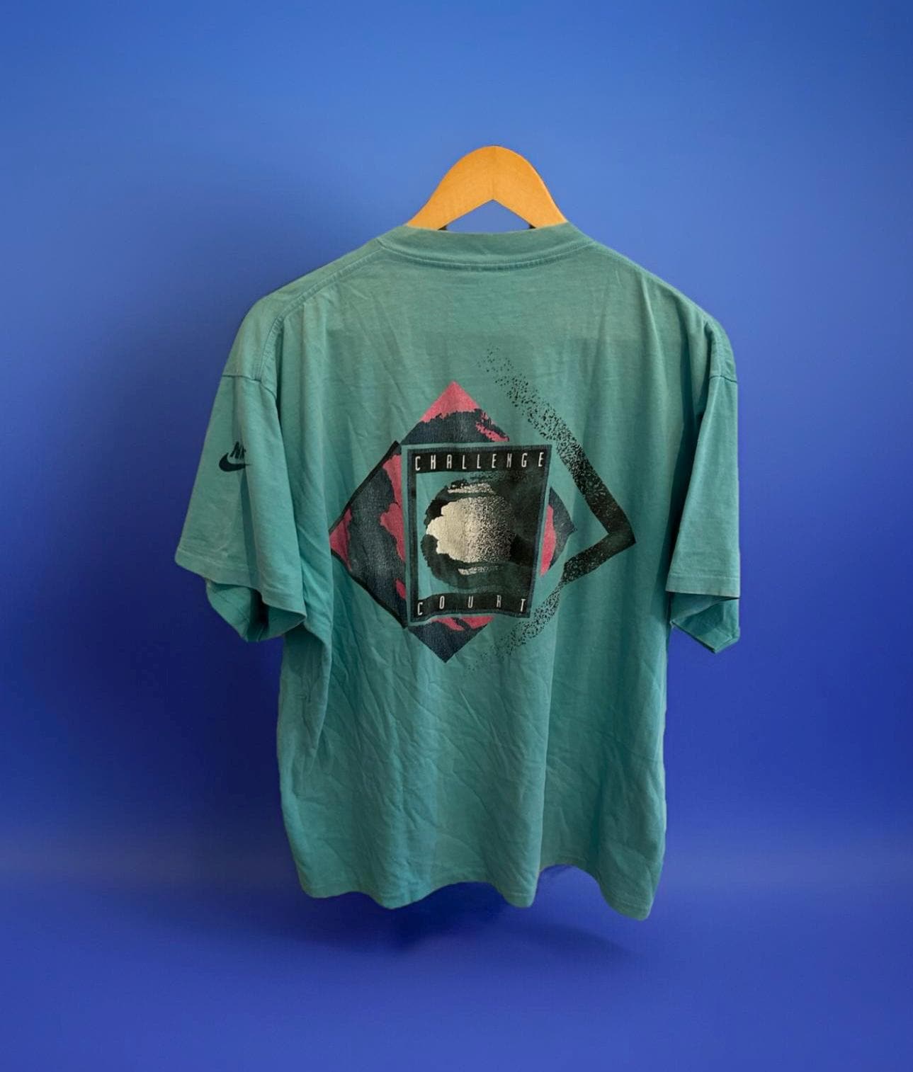 Nike Air Challenge Court Shirt Maat M-L Vintage Agassi T-shirt 90s ATP Retro