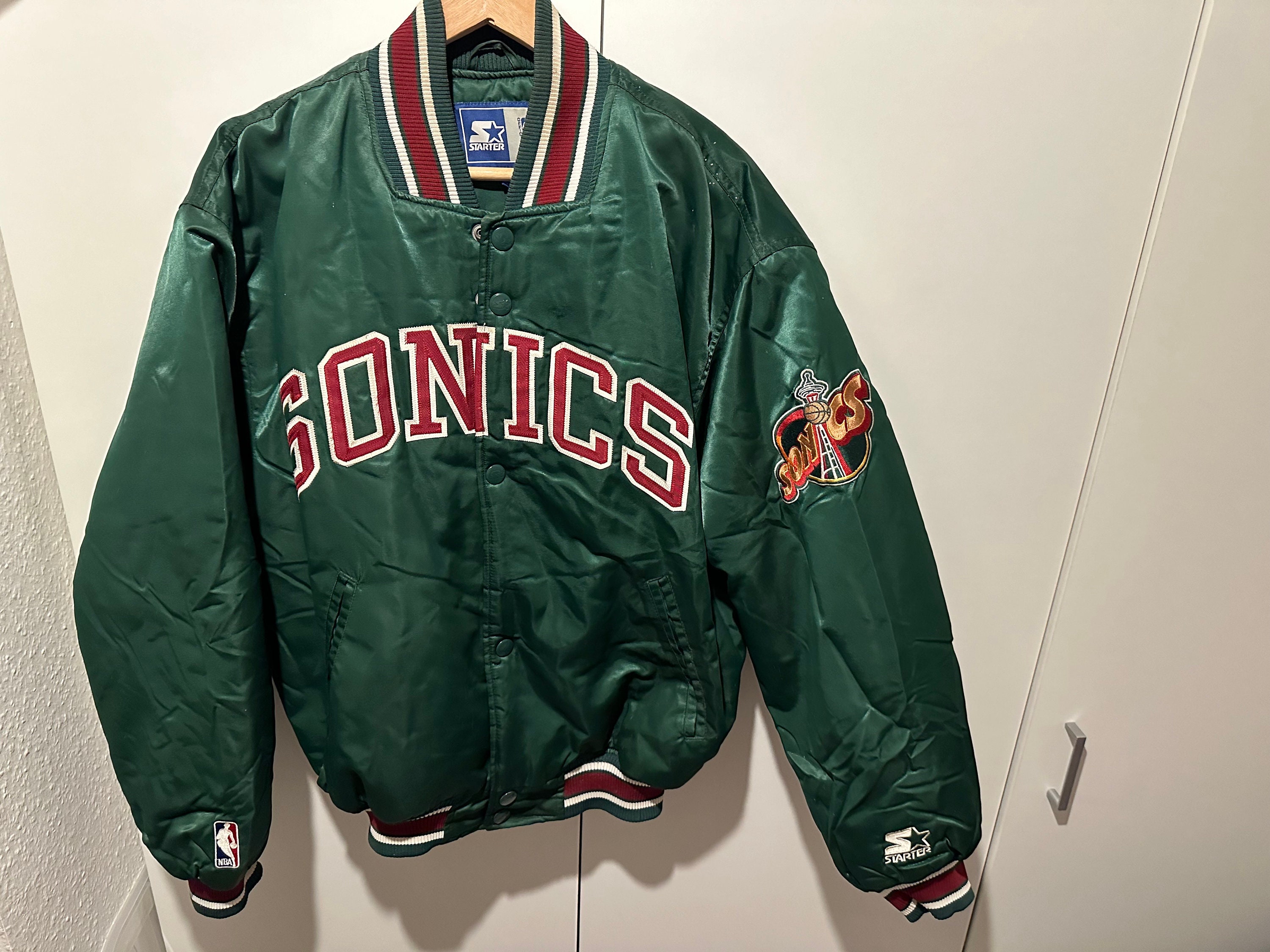 Starter Jacket Seattle Supersonics Size M NBA Retro Vintage Sonics