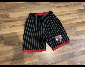Starter Hose Shorts Chicago Bulls Size L Bulls Shorts