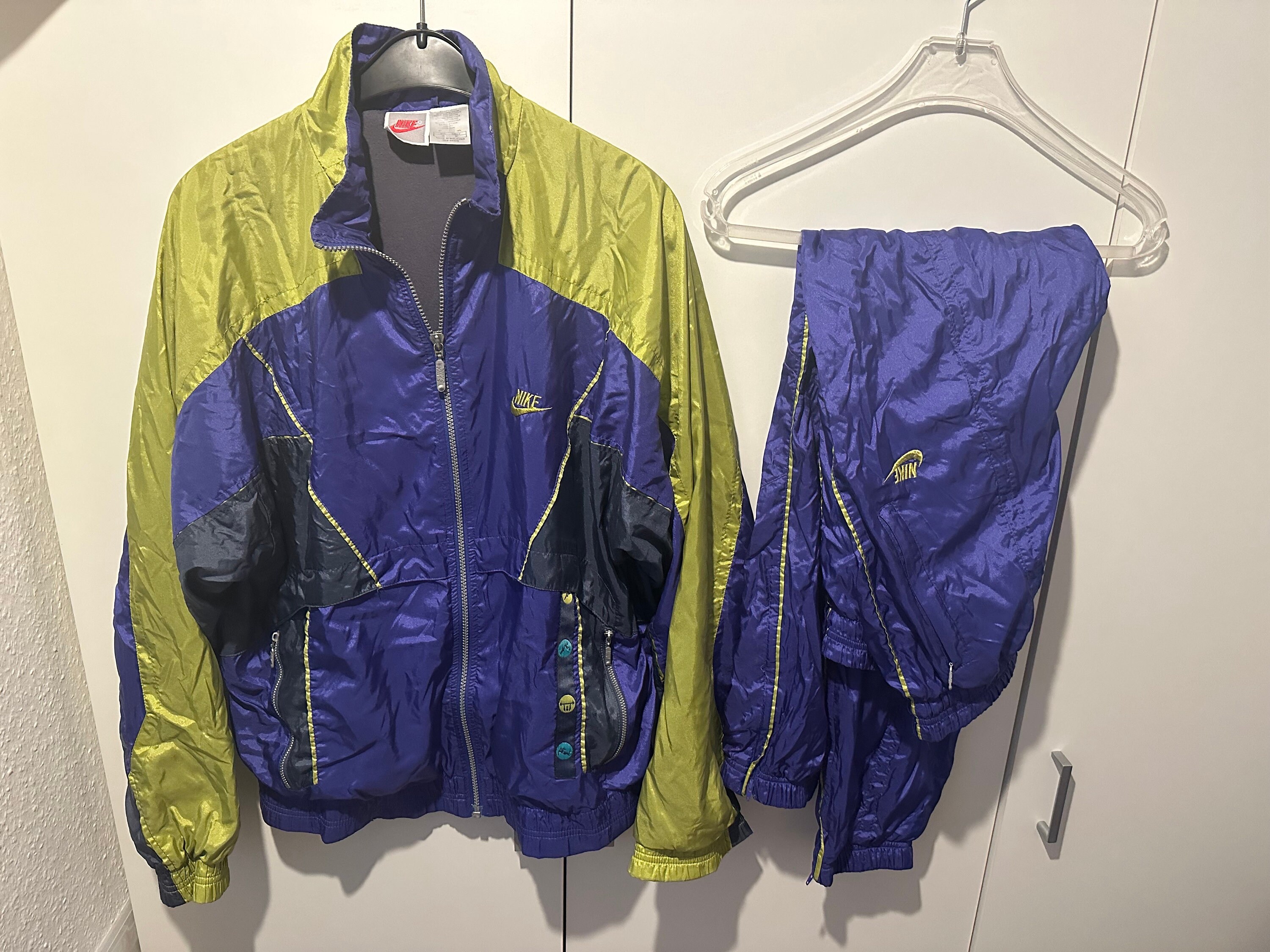 Nike Air Survêtement Jogging Costume Taille M Rétro vintage Nike Air Survêtement