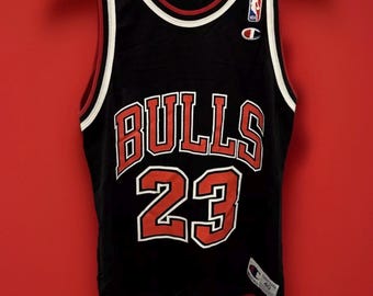 Vintage Chicago Bulls Michael Jordan 23 Champion NBA Jersey Size