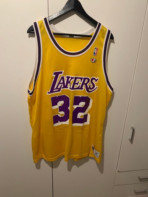Champion Jersey Los Angeles Lakers Size XL 48 NBA Magic Johnson 32