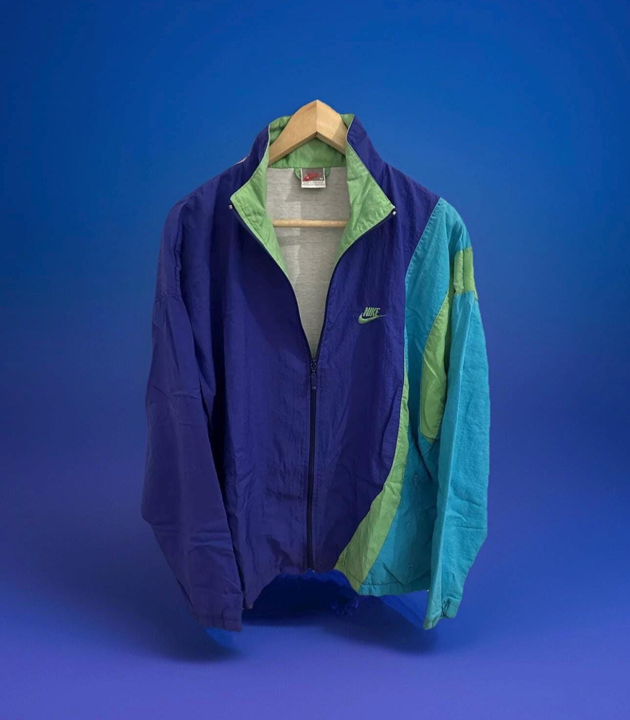 Nike Air Jacket Windbreaker Size M Retro Vintage Training Jacket