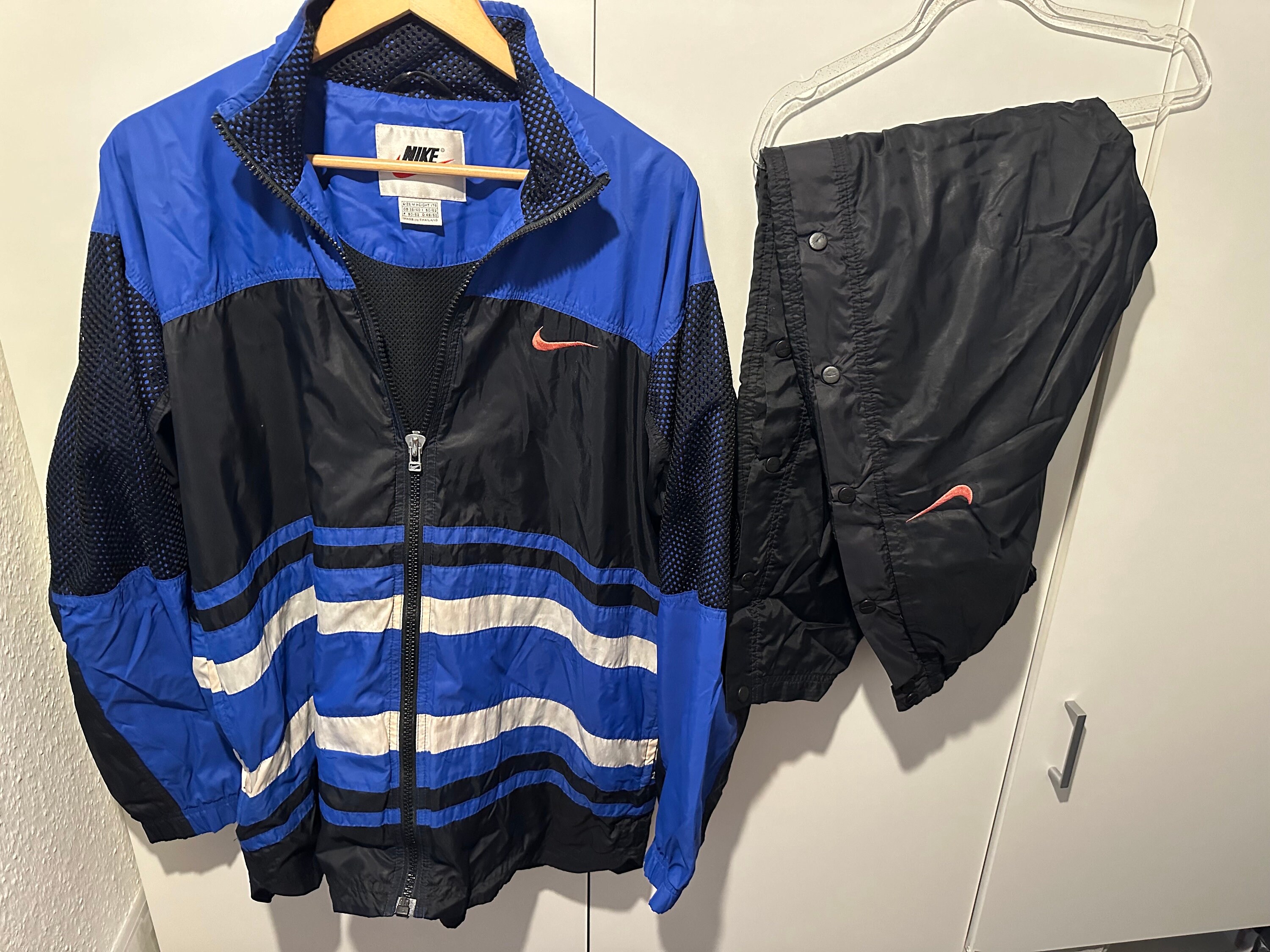 Nike Air Survêtement Jogging Costume Taille M Rétro vintage Nike Air Survêtement