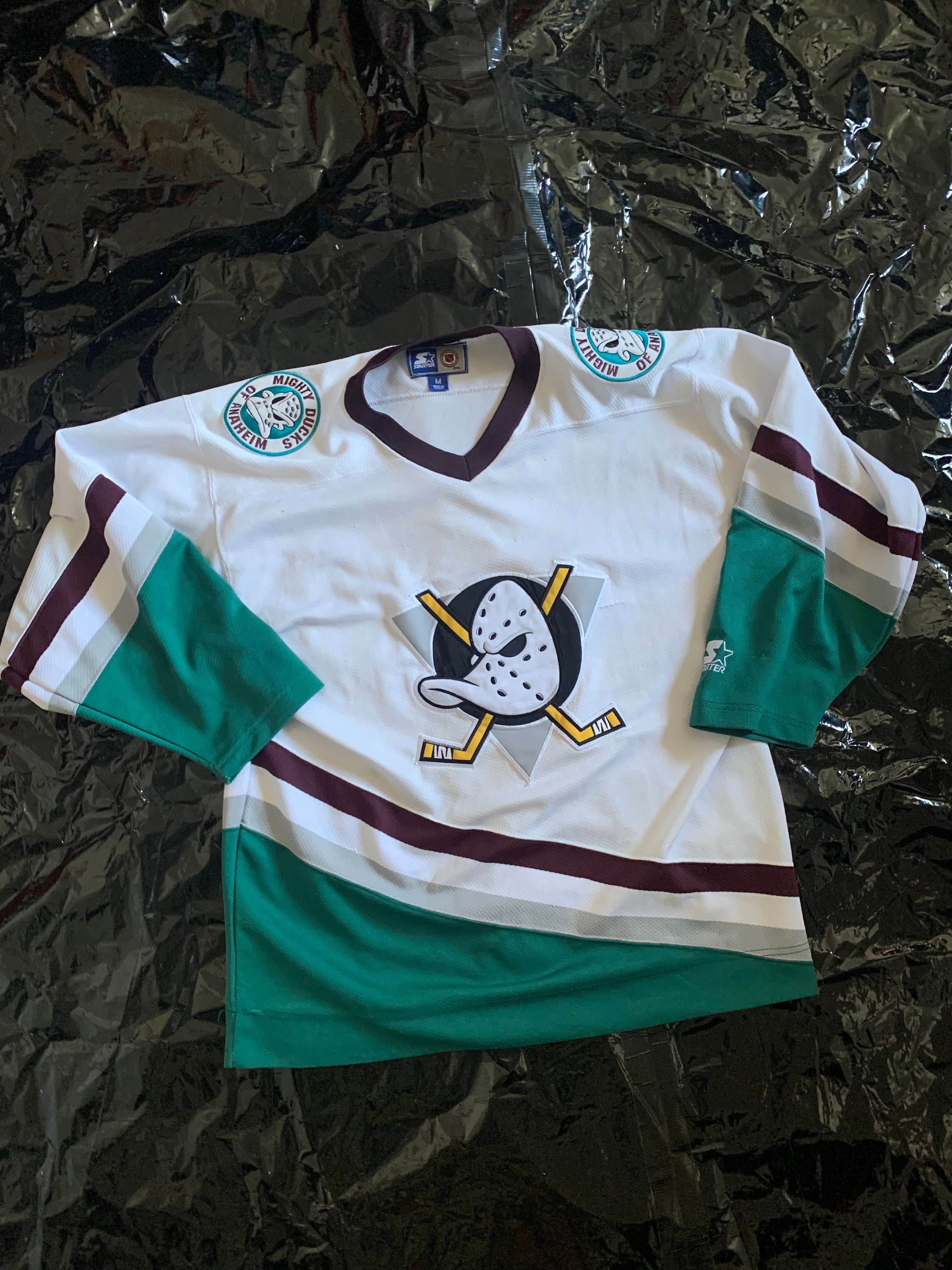 Vintage 90s Mighty Ducks Champion Sweatshirt XL Hockey NHL Reverse Weave