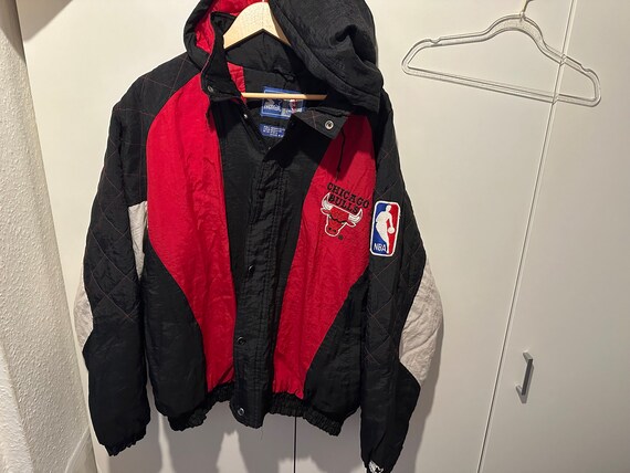 Throwback bulls jacket hotsell