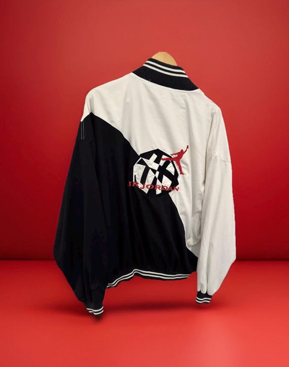 Nike Air Jordan Jacket Windbreaker Size XL Retro Vintage Air
