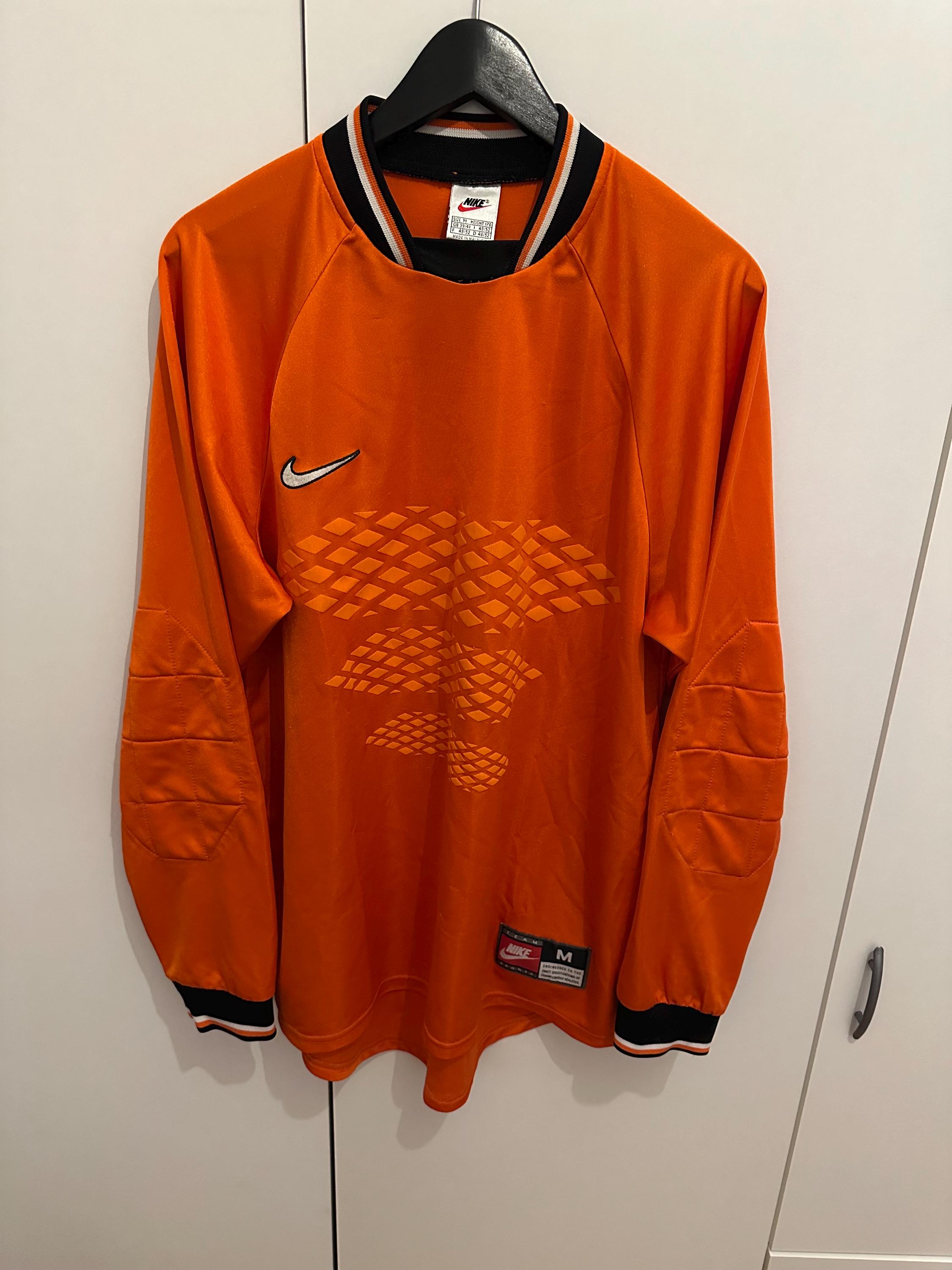 Vintage 1980's - 1990's goalkeeper GK football shirt jersey Uhlsport #1