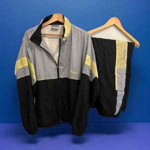 Reebok tracksuit size XXL retro vintage tracksuit 90s pump jogging suit