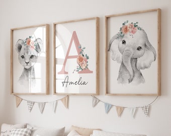 Animal de la selva - Impresión de arte de pared de vivero personalizado / Decoración de vivero de niña bebé / Blush Pink Floral, Safari, Lion, Baby Room Print / Nombre personalizado