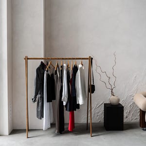 Retail Clothing Rack, Boutique Clothing Rack, Wooden, Retail Display Rack, Vendor Display, Apparel retail supplies, Clothing Hanger