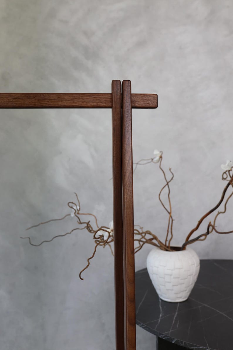 Perchero de madera, percha, perchero de madera maciza, perchero con marco, perchero colgante, perchero de exhibición, soporte para ropa, armario, regalo personalizado Walnut