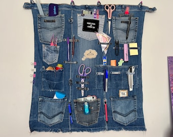 Gerecycleerde denim wandopberger: jeanszakken hangende opberger