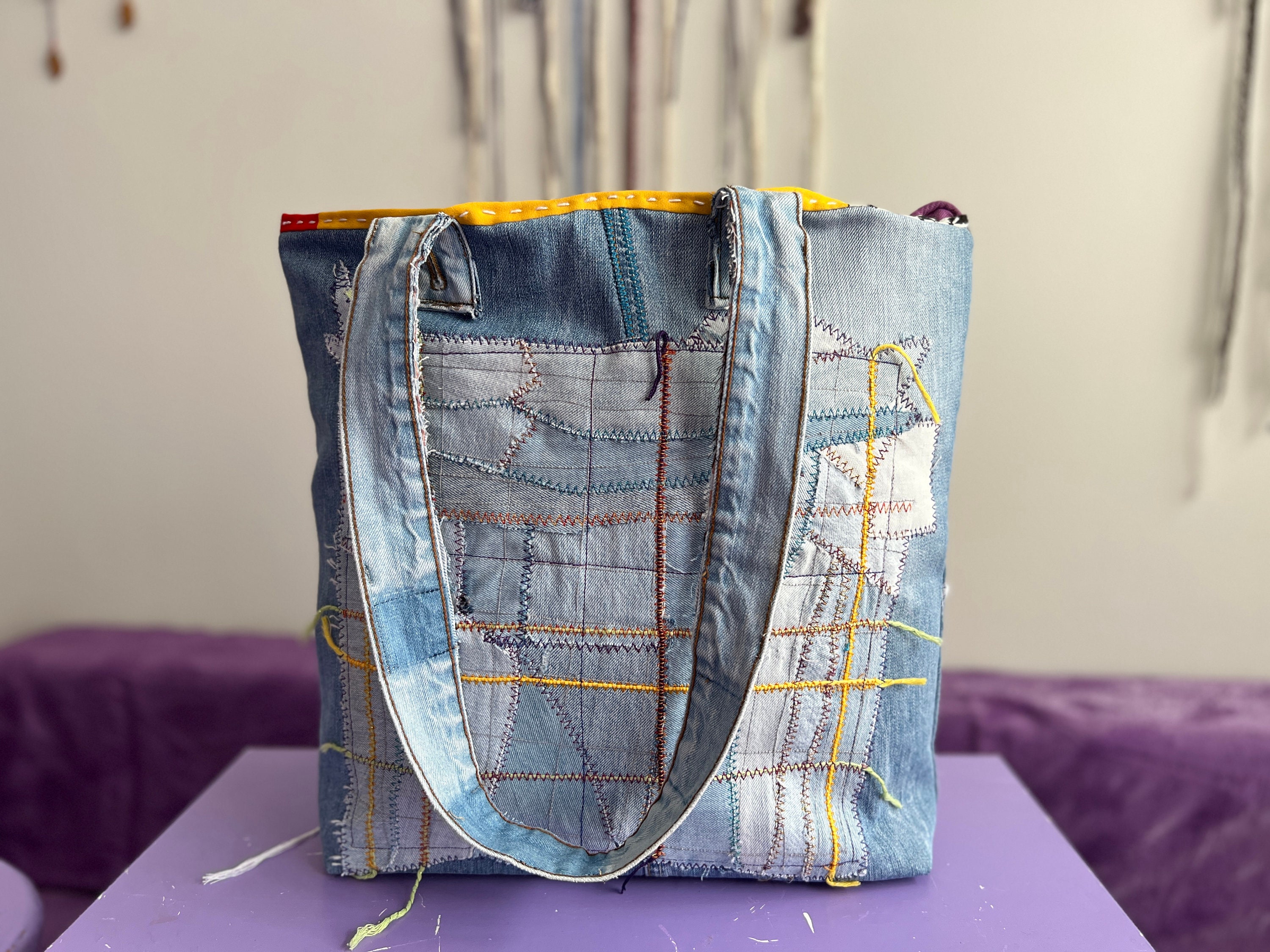 トートバッグ XXL DENIM SHOPPING BAG XXL Denim Rainbow Tote Bag - Handmade Upcycled Blue Jeans