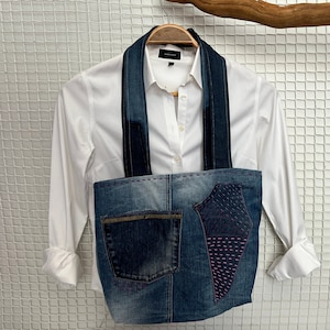 Casual Medium Jeans Bag, Upcycled Denim Bag, Patchwork Denim Tote Bag, Recycled Shopping Bag, Reclaimed Denim, Jeans Shoulder Bag