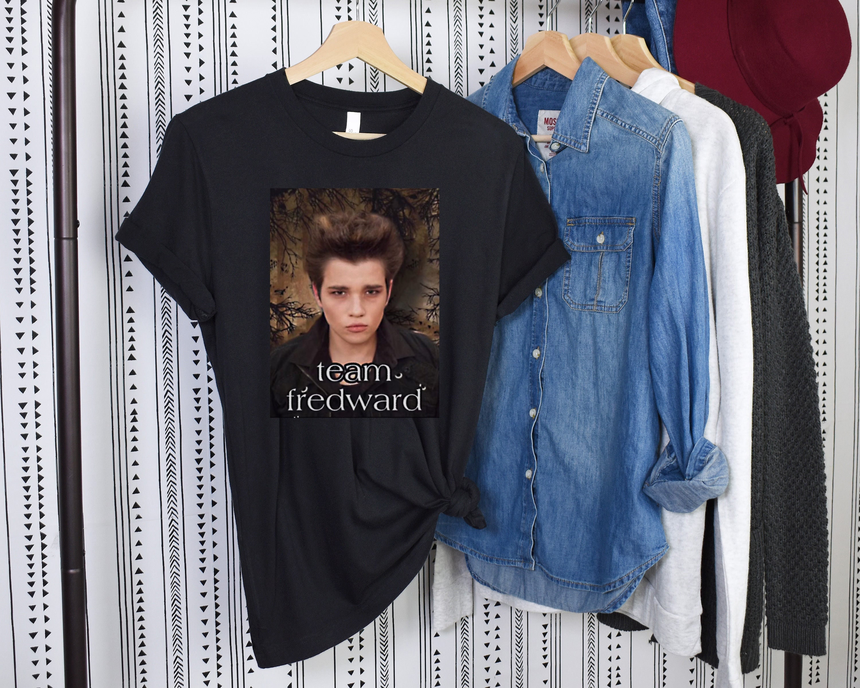 Edward Cullen Shirt, Team Edward Shirt, Robert Pattinson Tee Shirt