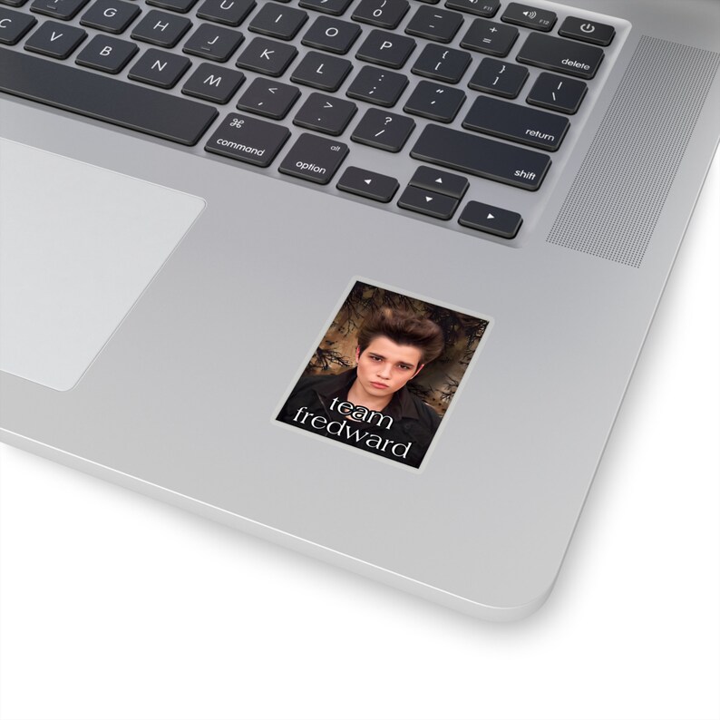 Team Edward Sticker - Twilight Merch - Edward Cullen - Kiss-Cut Stickers - Team Fredward - Twilight Saga - Teen Gift image 2