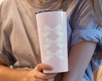Vaso térmico Coquette con lazos rosas: una taza de viaje femenina