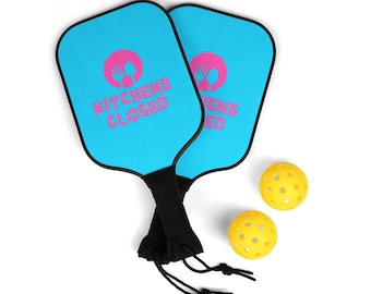 Kitchen's Closed Pickleball Paddle Set: Vattenpaddlar och bollar