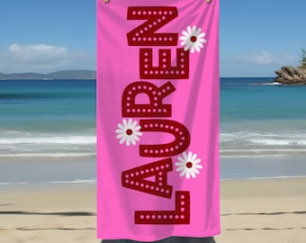 Personalisiertes Pink Daisy Strandtuch: Benutzerdefiniertes Monogramm Pooltuch