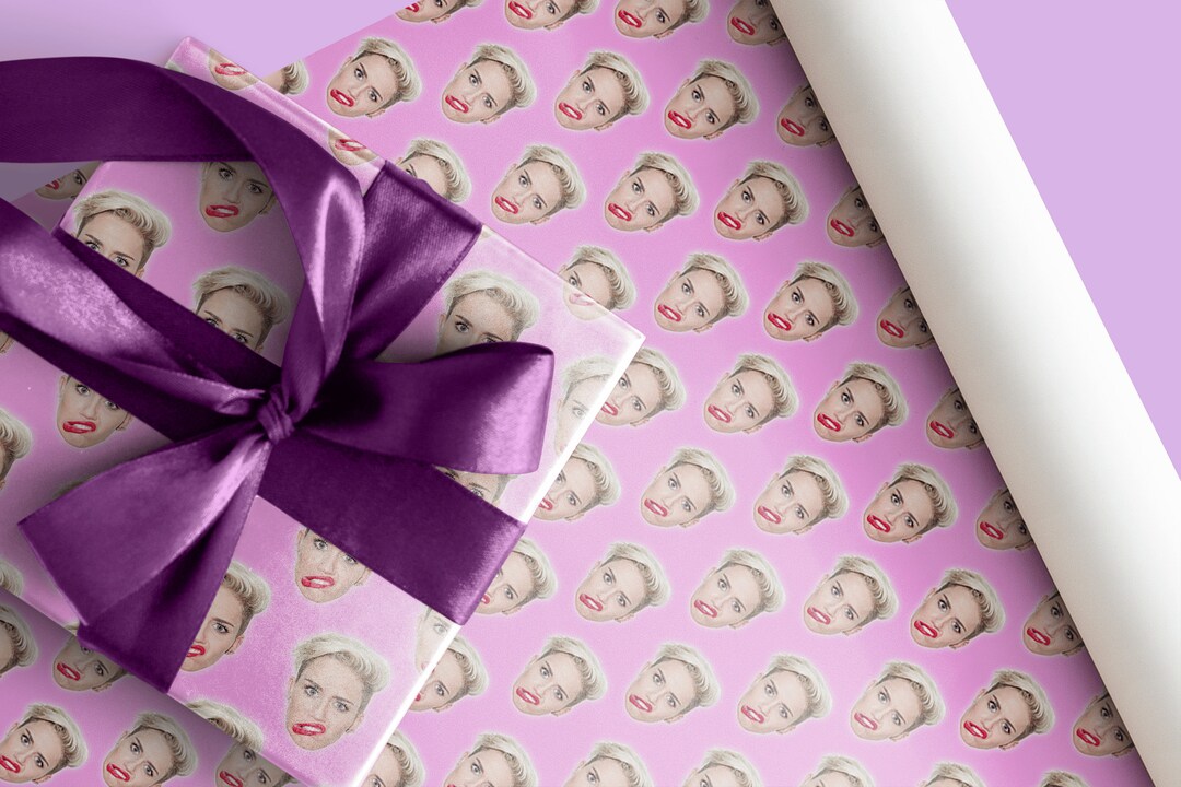 Gift Wrapping Paper, GSM: 130