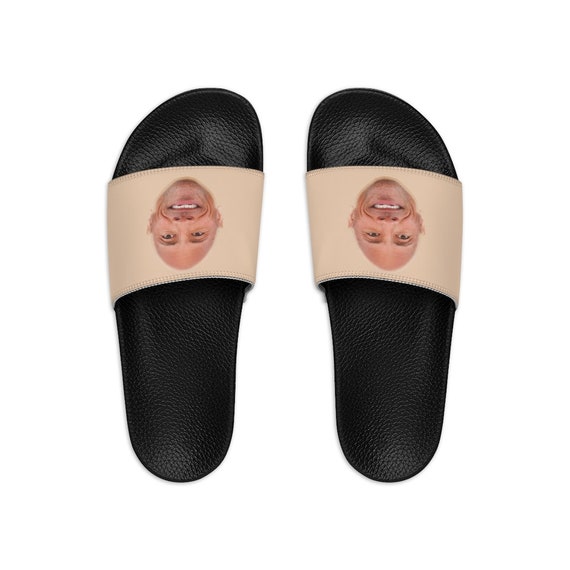 dwayne johnson sandals