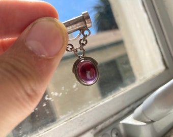 Granate en plata de ley