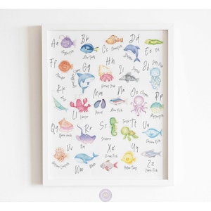 Póster del alfabeto con temática oceánica, impresión del alfabeto inglés, gráfico educativo neutro, arte del alfabeto de animales marinos, decoración digital para el aula
