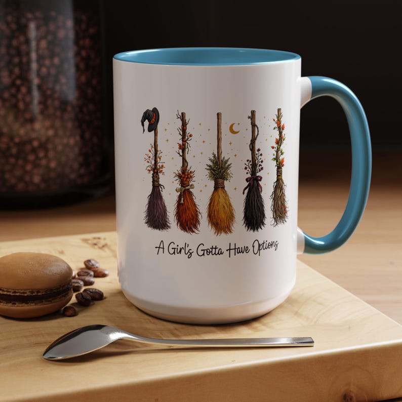 Taza divertida de bruja, Una chica debe tener opciones, Taza de bruja para ella, Taza con estética de bruja adorable, Regalo para la mejor amiga, Estilo Halloween 11 oz 15 oz 20 oz Light Blue