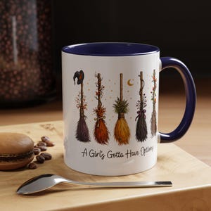 Taza divertida de bruja, Una chica debe tener opciones, Taza de bruja para ella, Taza con estética de bruja adorable, Regalo para la mejor amiga, Estilo Halloween 11 oz 15 oz 20 oz imagen 6