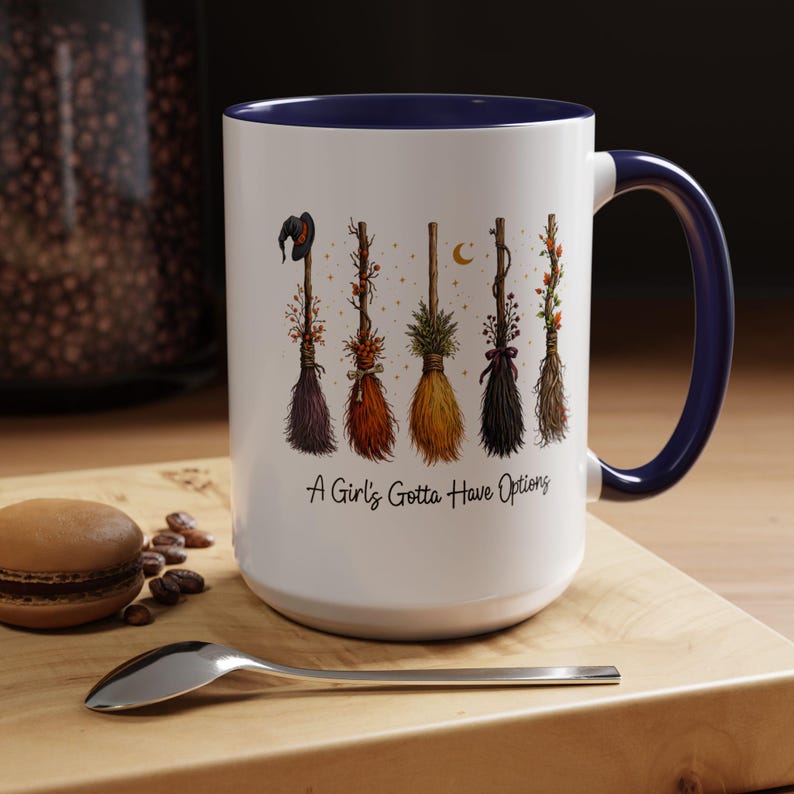 Taza divertida de bruja, Una chica debe tener opciones, Taza de bruja para ella, Taza con estética de bruja adorable, Regalo para la mejor amiga, Estilo Halloween 11 oz 15 oz 20 oz Navy