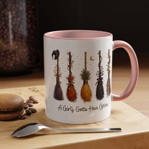 Taza divertida de bruja, Una chica debe tener opciones, Taza de bruja para ella, Taza con estética de bruja adorable, Regalo para la mejor amiga, Estilo Halloween 11 oz 15 oz 20 oz imagen 10