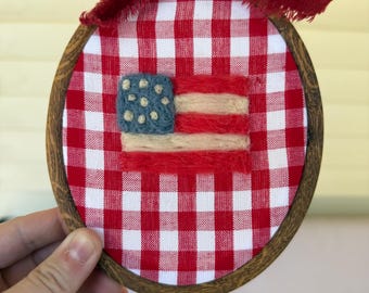 Needle Felted American Flag Wall Art, Patriotic Embroidery Hoop Decor, 4th of July Decor, Handmade Americana Farmhouse Decor, God Bless USA