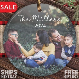 Custom Family Photo Christmas Ornament Personalized Family Portrait Photo Picture Christmas Ornament Gift for Family Christmas Tree Ornament
