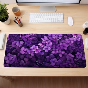 Tappetino da scrivania con violetta africana, tappetino per mouse floreale, tappetino per mouse con fiori, decorazione da scrivania viola, grazioso tappetino da ufficio estetico, tappetino da gioco per computer