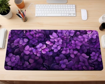 African Violet Schreibtischmatte, Floral Maus Pad, Blumen Mousepad, Lila Schreibtisch Dekor, niedliche ästhetische Büromatte, Computerspielmatte