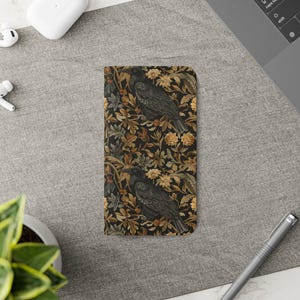 Cartera para teléfono con diseño floral medieval y cuervo - Funda tipo folio para iPhone - Cartera Galaxy