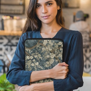 William Morris Inspired Tablet Sleeve, Cute iPad Sleeve, Cottagecore Laptop Cover, Botanical Computer Tote