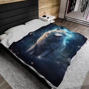 Mystic Wolf Shadows Quilted Blanket NCU0DK1640